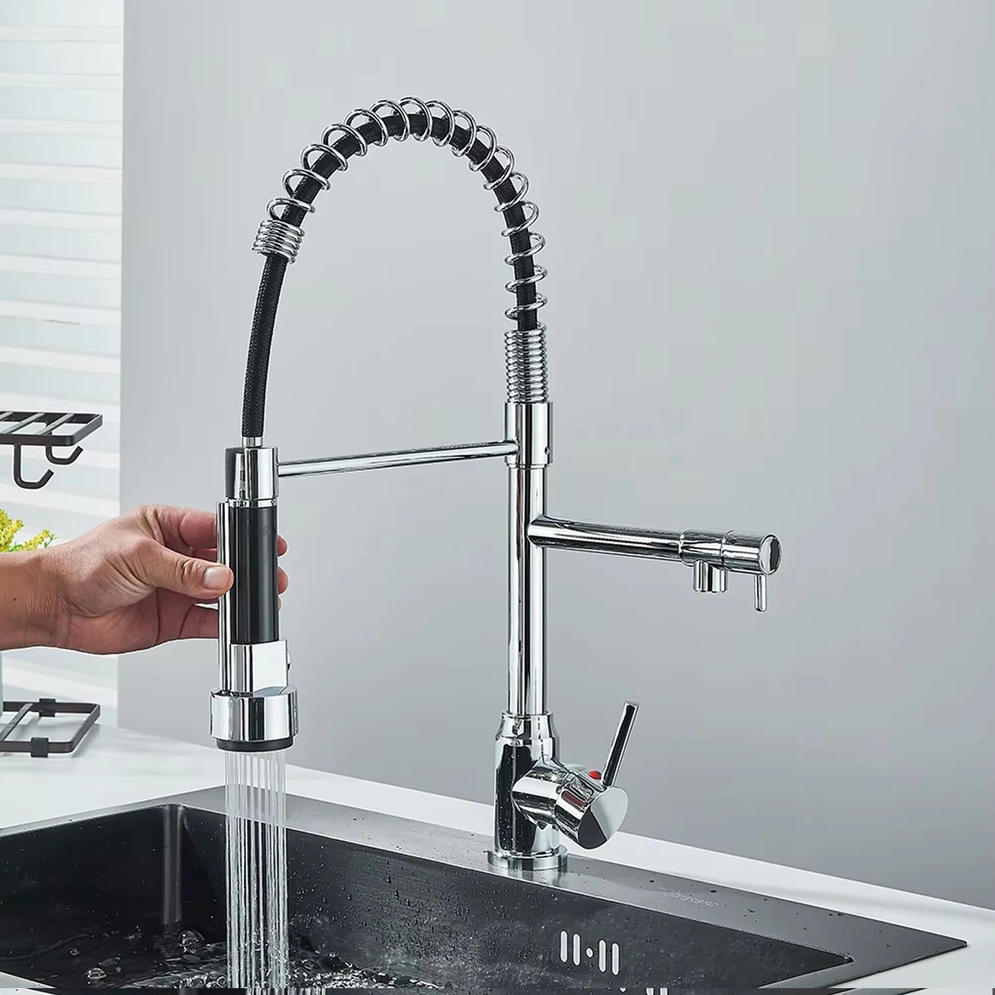 Onyzpily Stainless Steel Pull Down Kitchen Faucet With Dual Spout