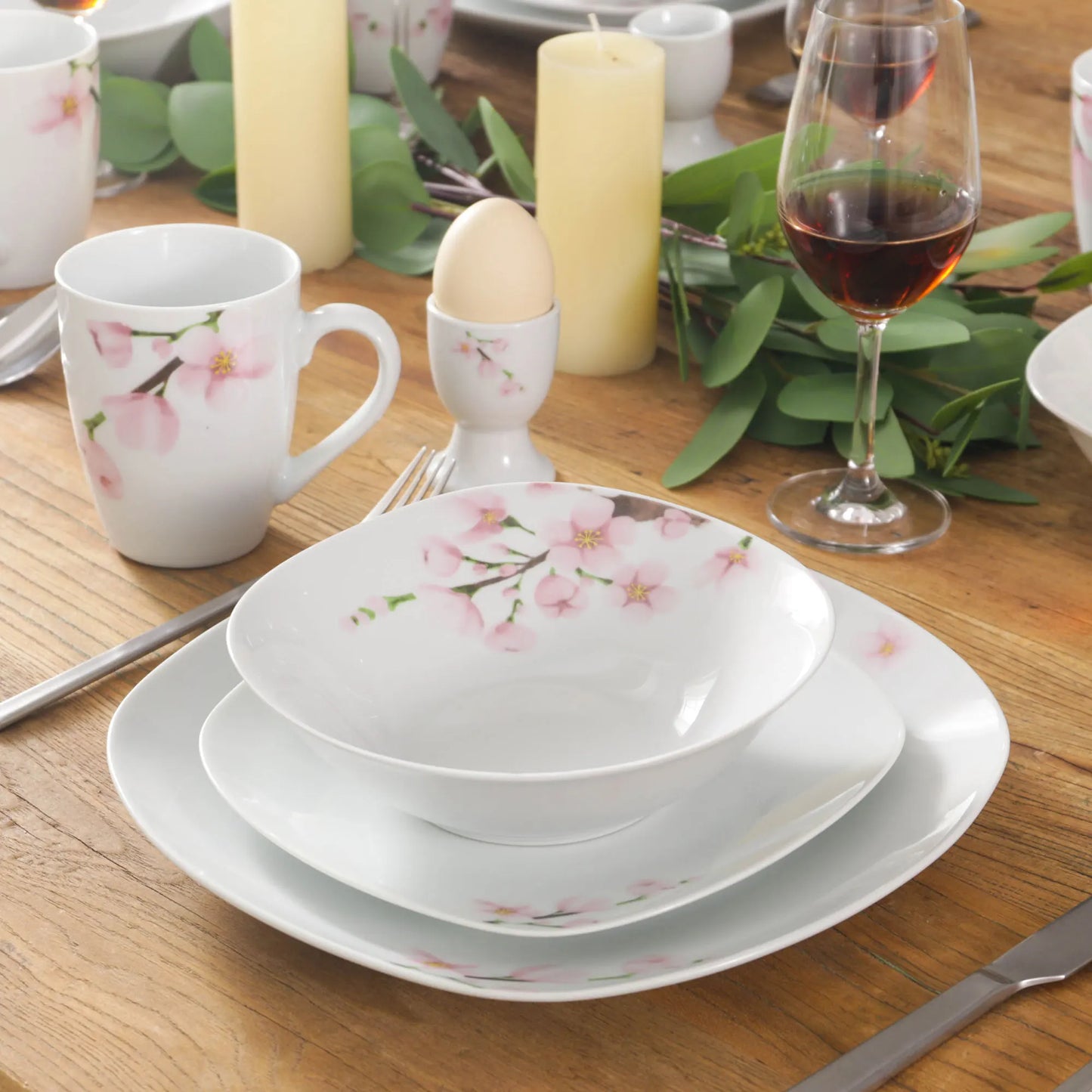 MALACASA Annie Porcelain Dinnerware Set 100 Piece With Egg Cup