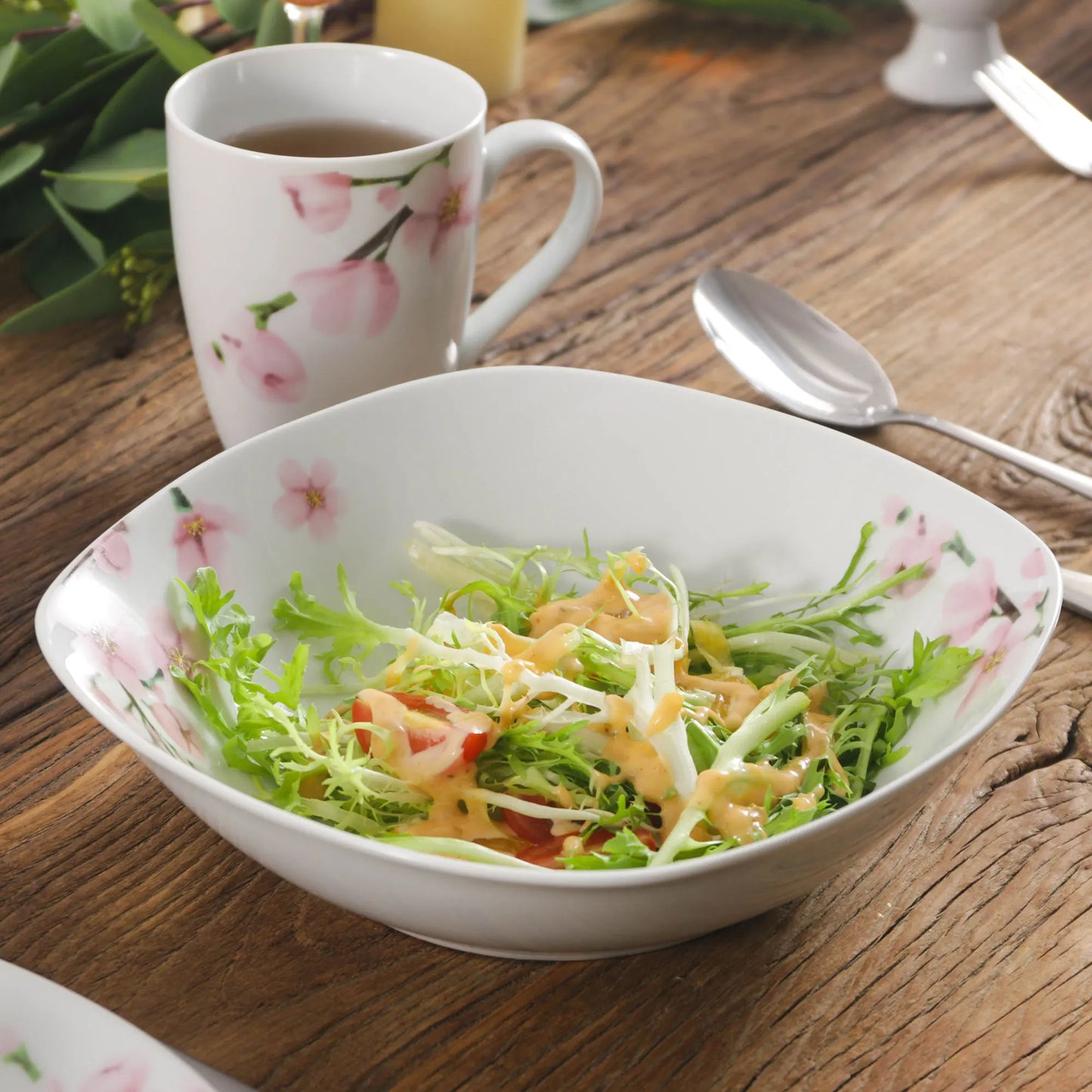 MALACASA Annie Porcelain Dinnerware Set 100 Piece With Egg Cup
